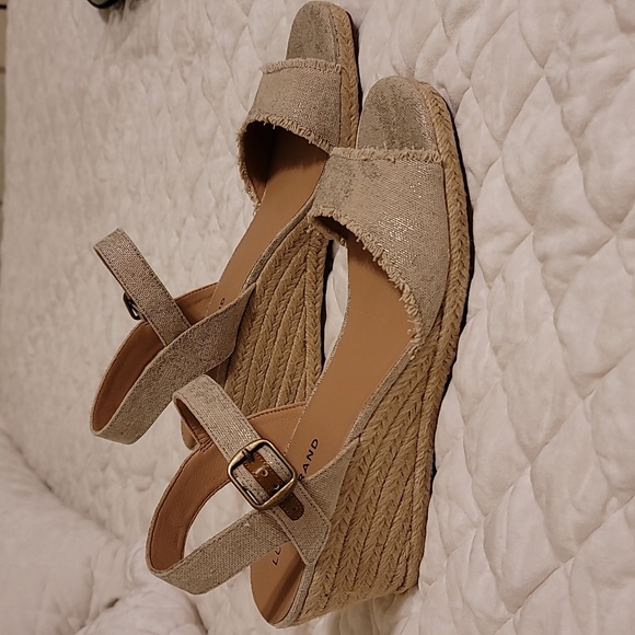 Lucky Brand Spring/Summer Sandals (New in Box) - Picture 2 of 10